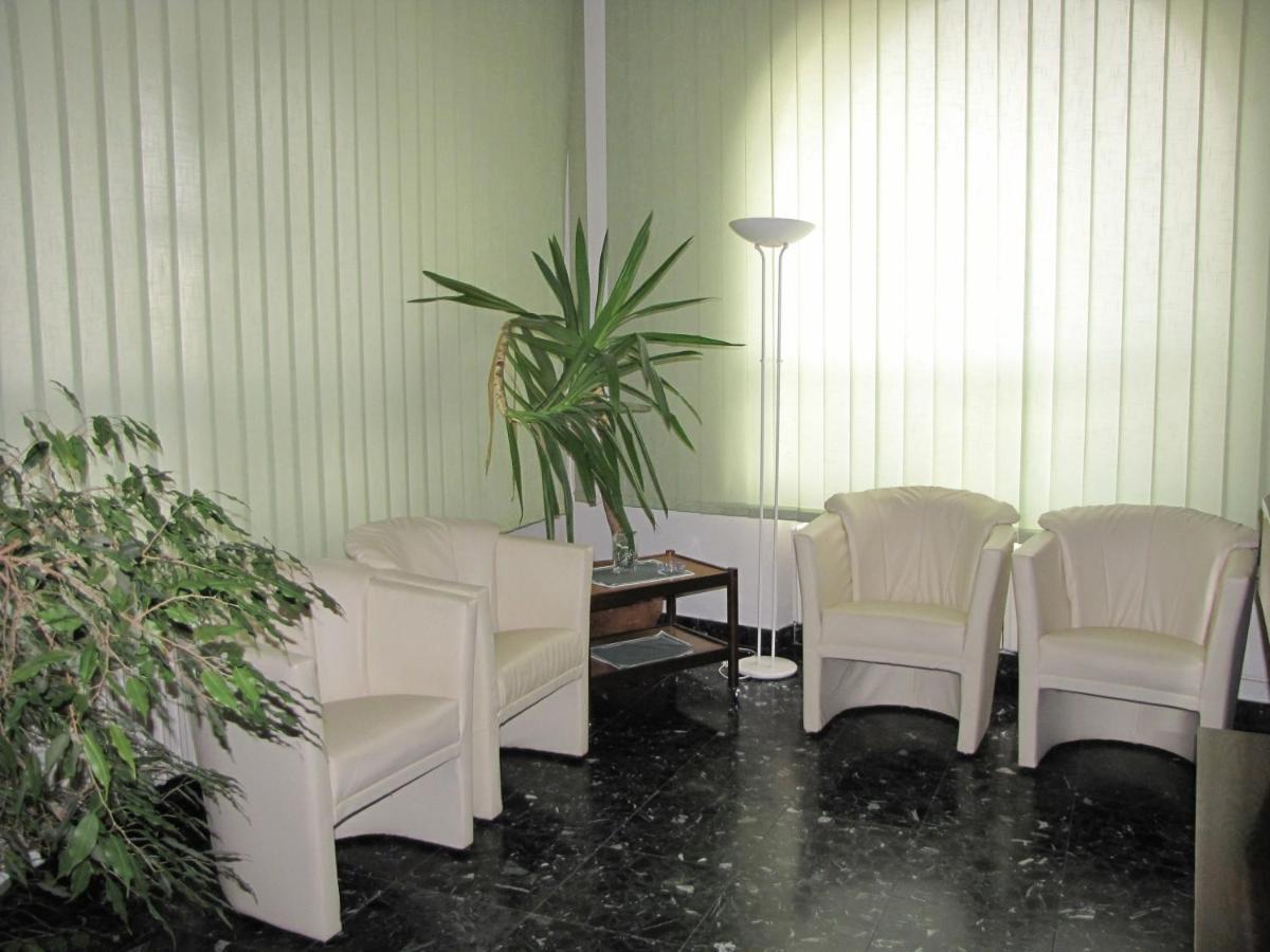 برنو Hotel Bila Ruze المظهر الخارجي الصورة